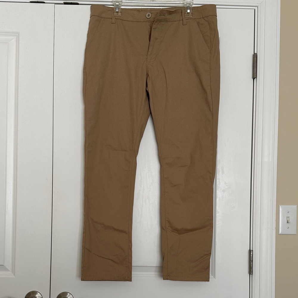 Like NEW Stretch Khaki Slim Pants 36x31